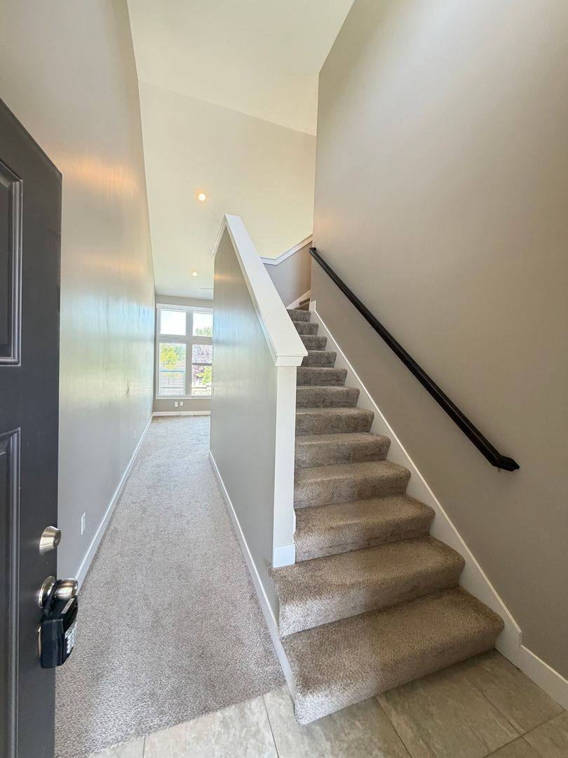 Townhouse for rent at 1334 W Wallburg Dr, Salt Lake City, UT 84123