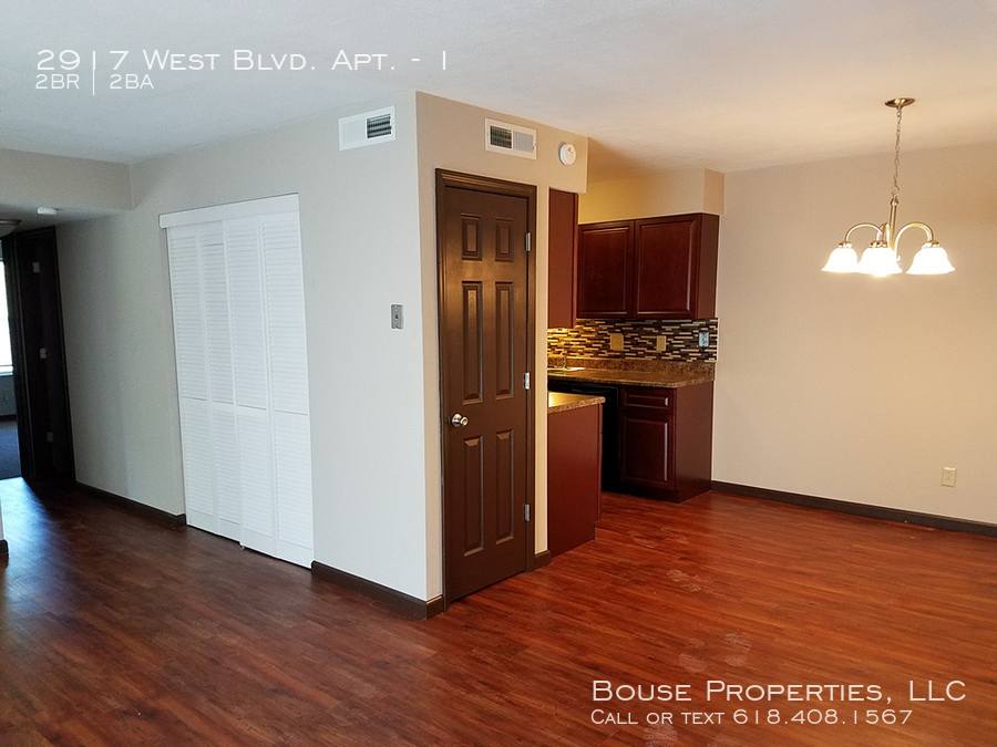 Apartment for rent at 2917 W Blvd #1, Belleville, IL 62221