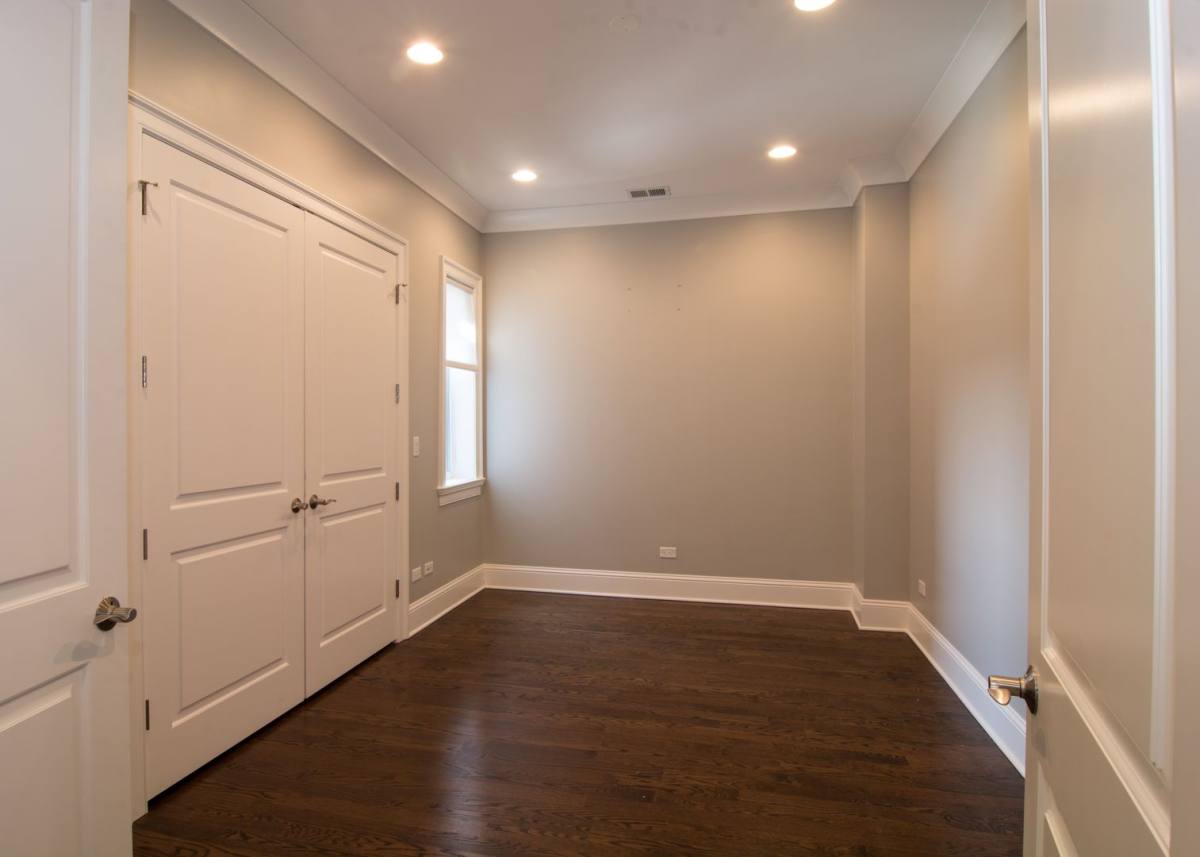 Apartment for rent at 3849 N Southport Ave #4, Chicago, IL 60613