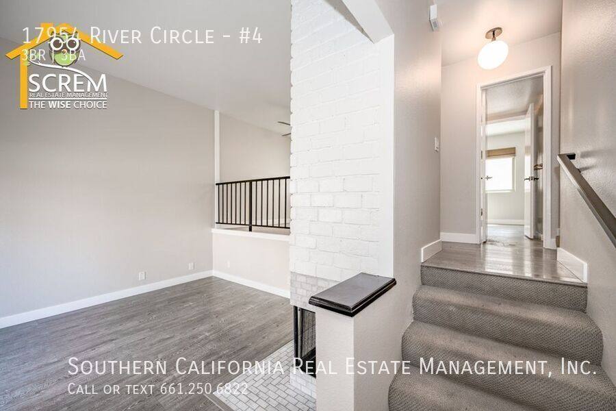 Townhouse for rent at 17954 River Circle #4, Canyon Country, CA 91387