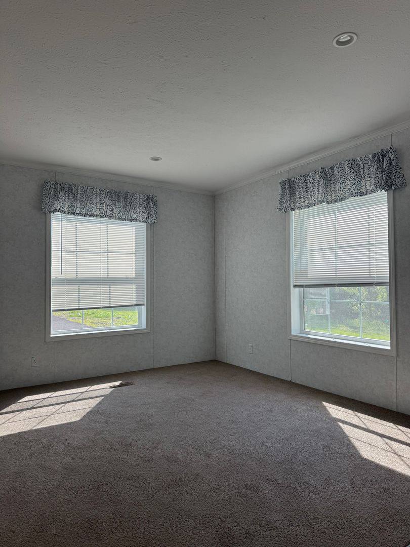 Apartment for rent at 465 Royal Manor Rd #8, Easton, PA 18042
