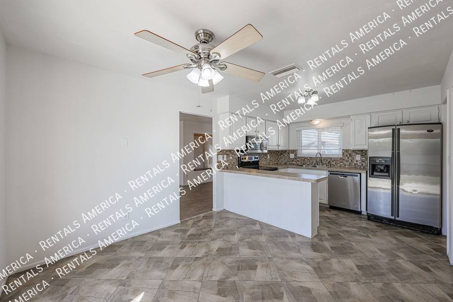 House for rent at 913 W Jerome Circle, Mesa, AZ 85210