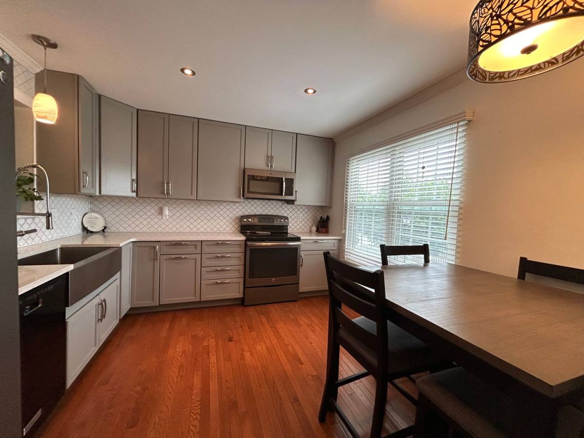 Townhouse for rent at 5059 E Woodmill Dr, Wilmington, DE 19808