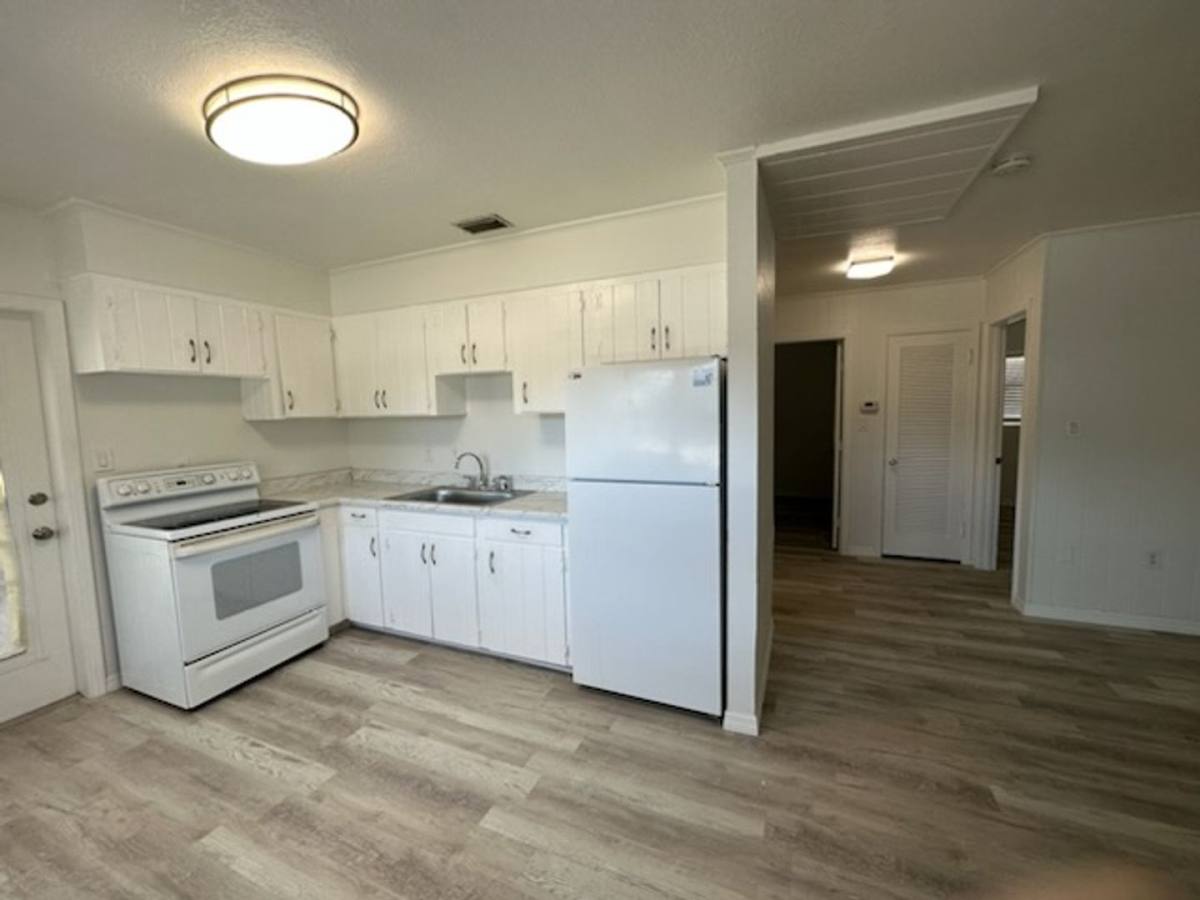 Apartment for rent at 220 Ave Des Parques N, Venice, FL 34285
