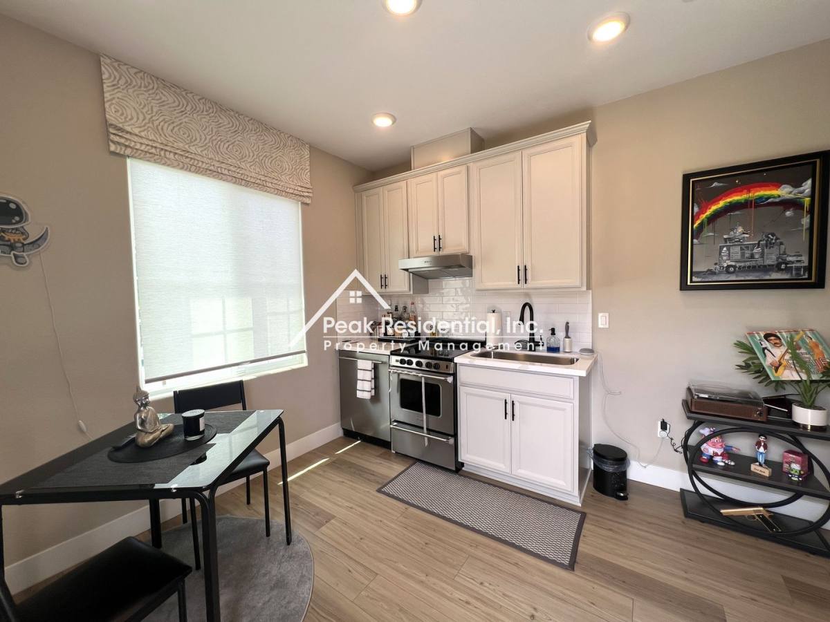 House for rent at 599 Lost River Lane, West Sacramento, CA 95605