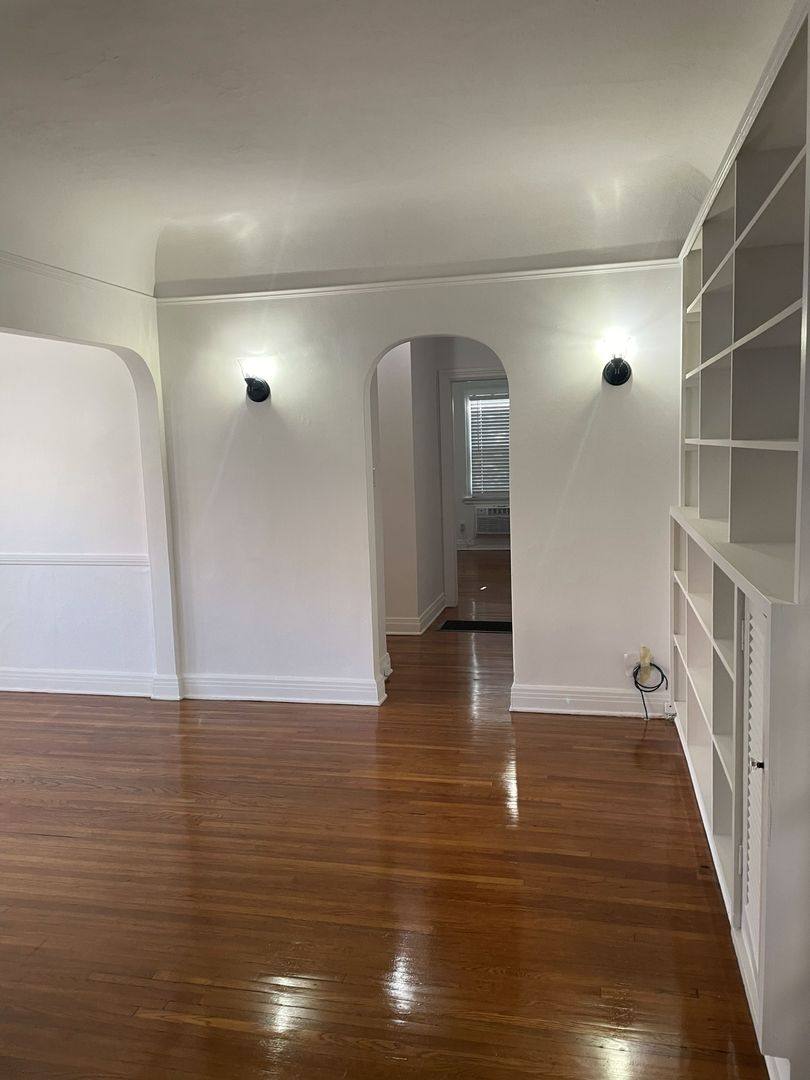 Apartment for rent at 1002 Sweetzer Ave, West Hollywood, CA 90069