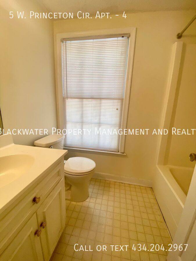 Apartment for rent at 5 W Princeton Circle #4, Lynchburg, VA 24503