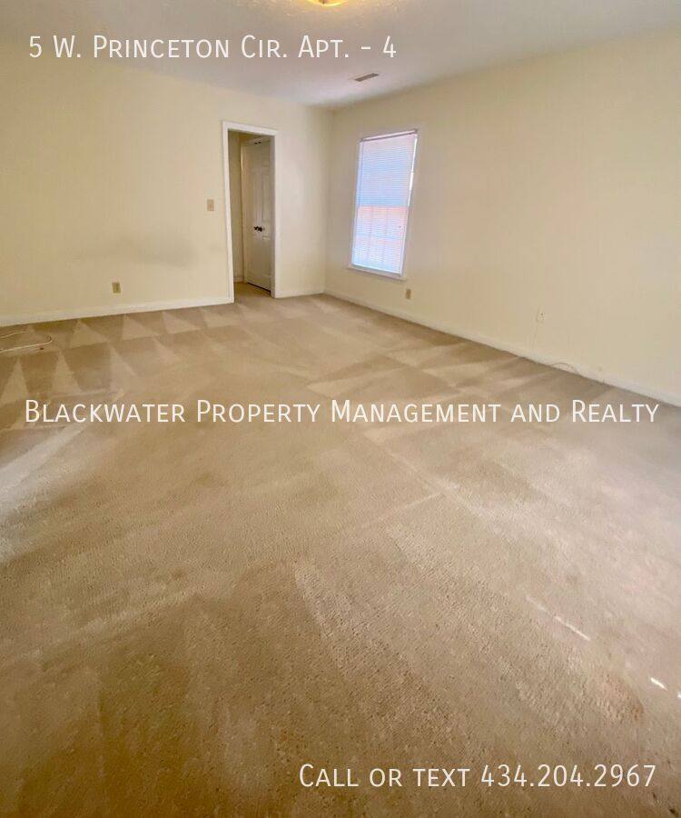 Apartment for rent at 5 W Princeton Circle #4, Lynchburg, VA 24503