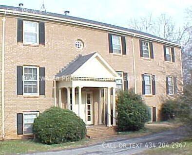 Apartment for rent at 5 W Princeton Circle #4, Lynchburg, VA 24503