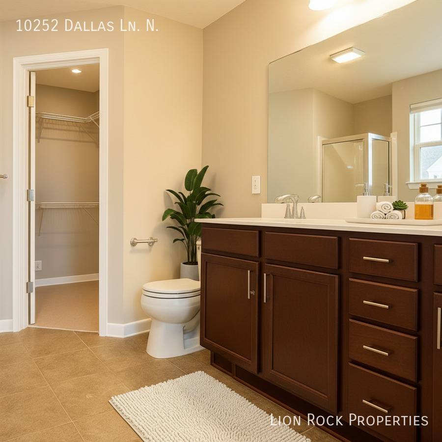 Townhouse for rent at 10252 Dallas Lane N, Osseo, MN 55369