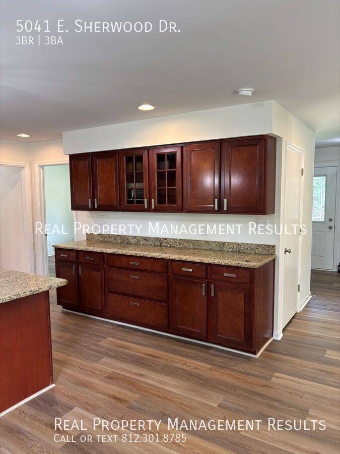 House for rent at 5041 E Sherwood Dr, Newburgh, IN 47630