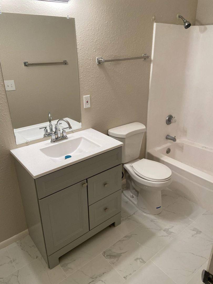 Apartment for rent at 960 S Mara Dr, Apache Junction, AZ 85120