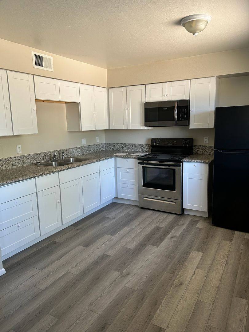 Apartment for rent at 960 S Mara Dr, Apache Junction, AZ 85120
