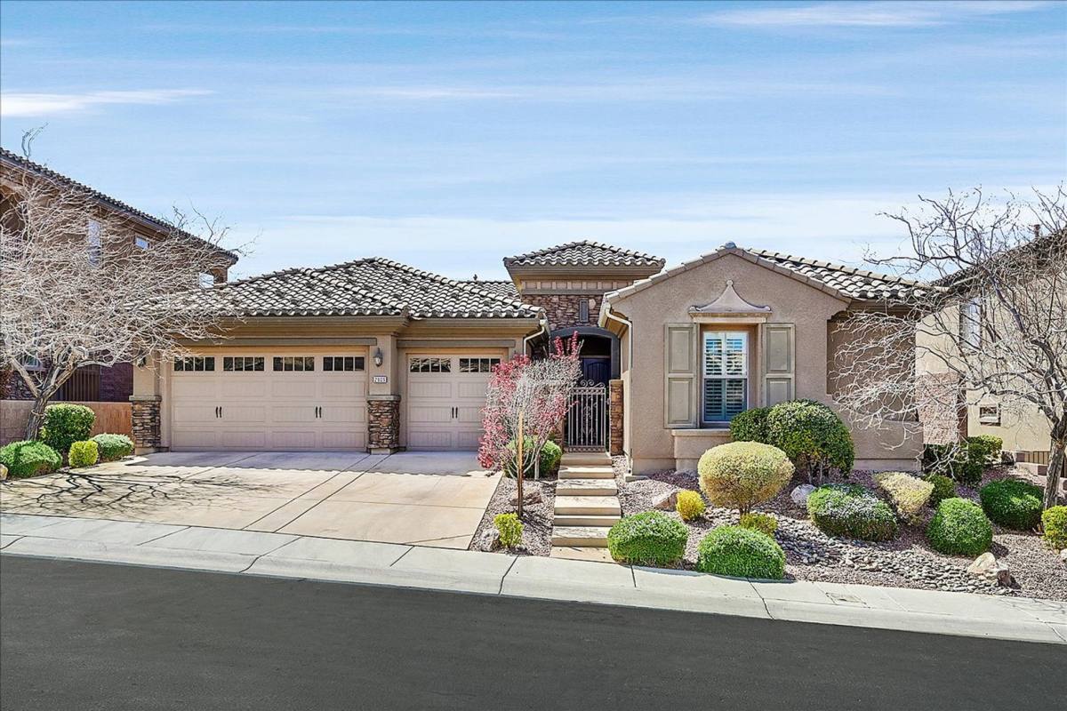 House for rent at 2809 Sisteron Court, Henderson, NV 89044