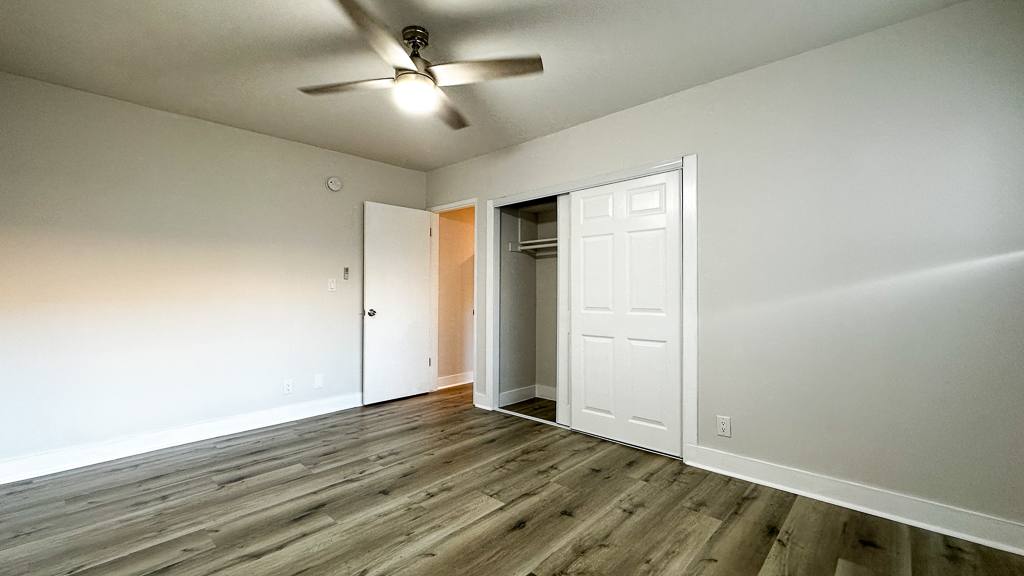 Apartment for rent at 2233 S Ridgeley Dr #106, Los Angeles, CA 90016