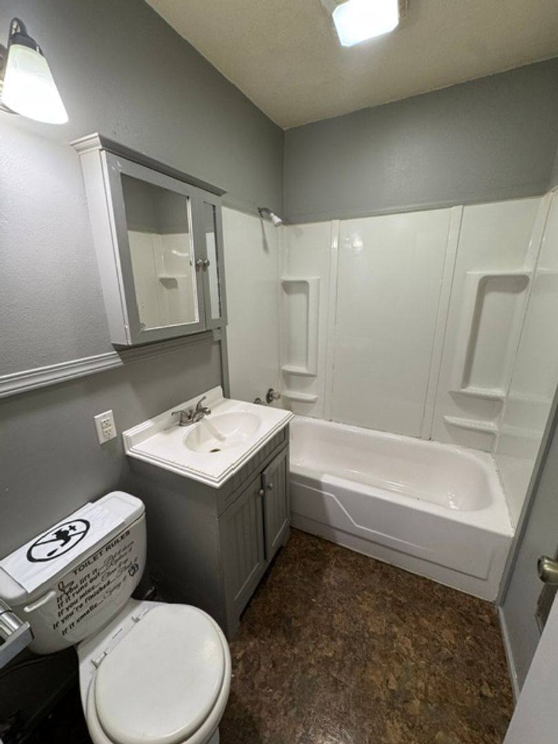 Apartment for rent at 4707 Furge Dr, Fort Wayne, IN 46835