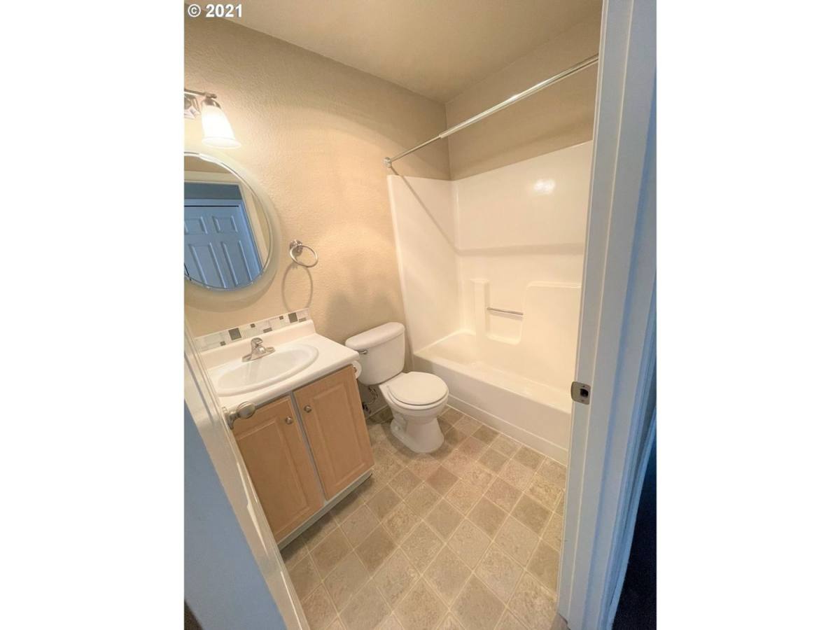 House for rent at 9410 SW 146th Terrace, Beaverton, OR 97007