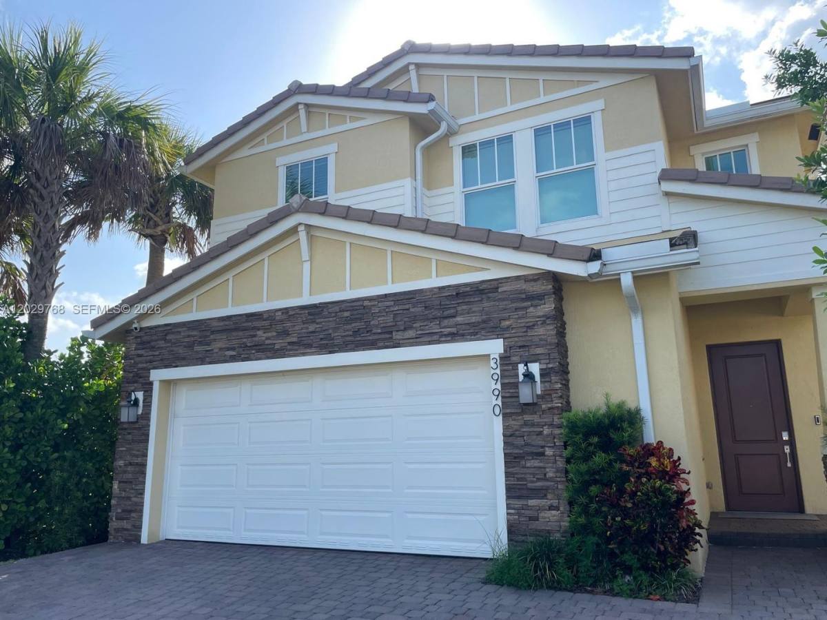 House for rent at 3990 Pelicano Way, Pompano Beach, FL 33064