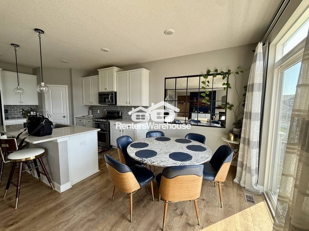 House for rent at 1515 Ironwood Dr, Carver, MN 55315