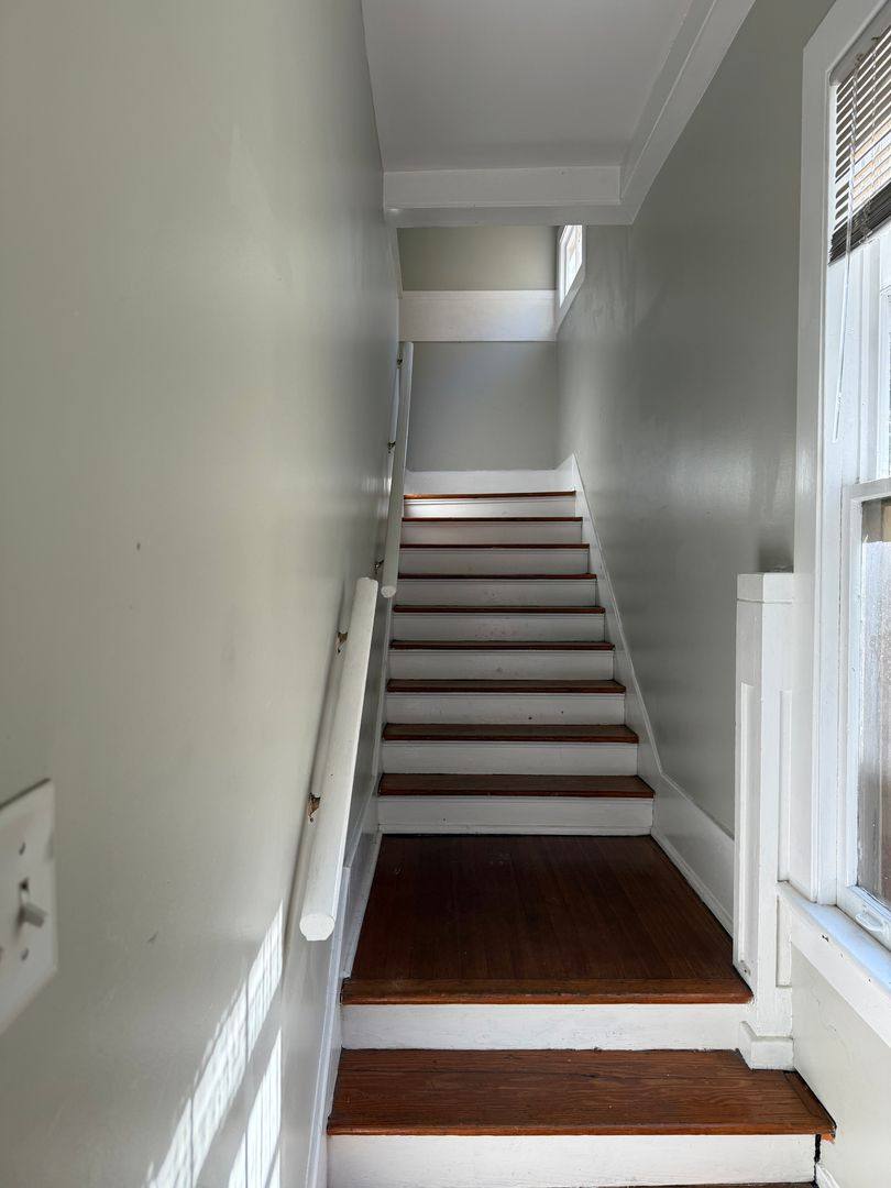 House for rent at 823 E Henry St, Savannah, GA 31401