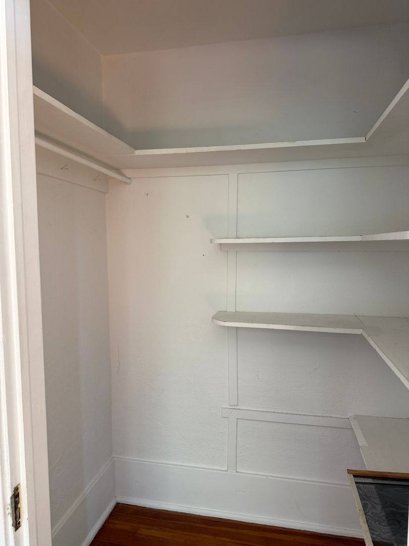 House for rent at 823 E Henry St, Savannah, GA 31401