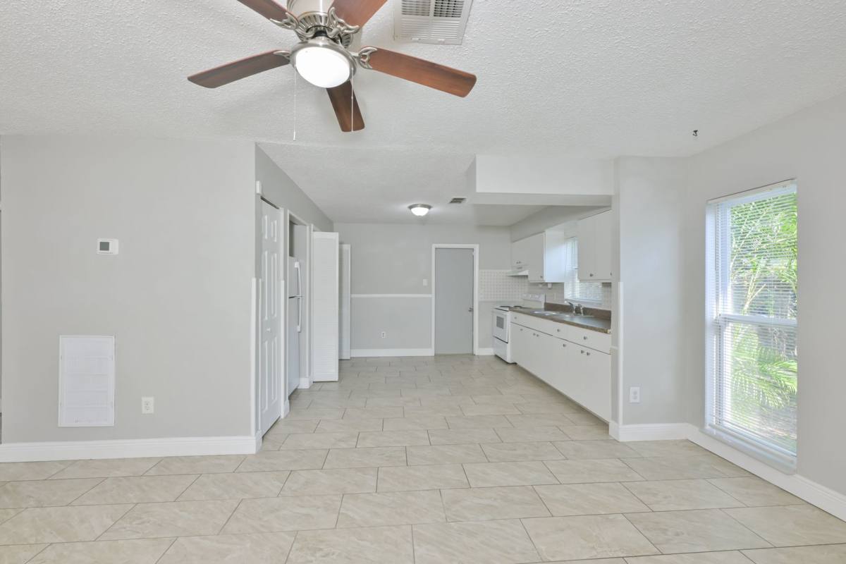 House for rent at 15616 Avalon Ave, Clearwater, FL 33760