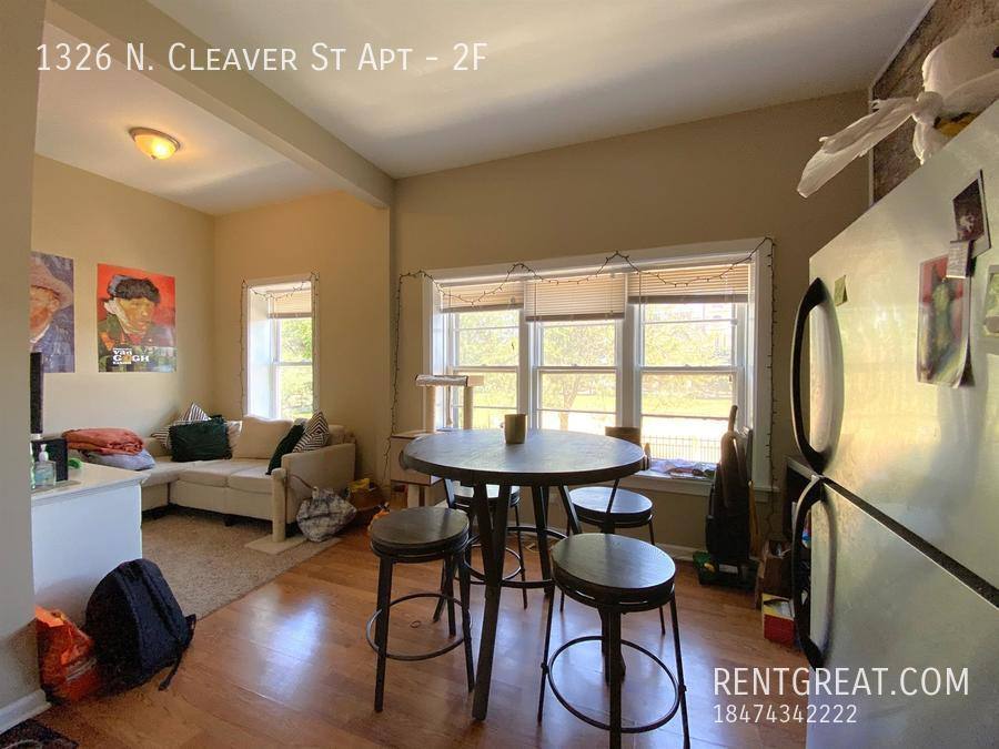 Apartment for rent at 1326 N Cleaver St #2F, Chicago, IL 60642