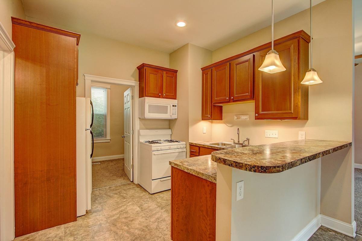 Apartment for rent at 1932A N Warren Ave, Milwaukee, WI 53202