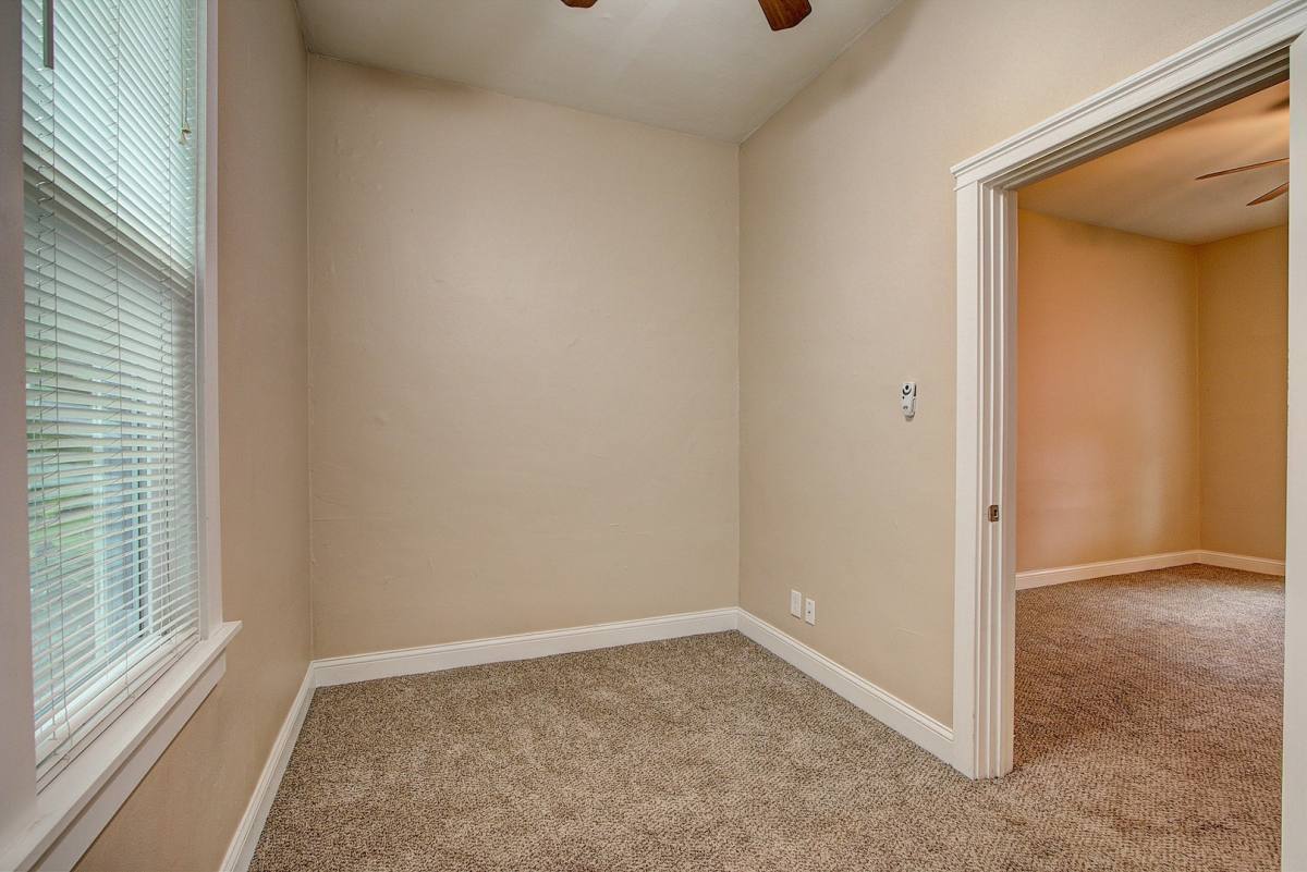 Apartment for rent at 1932A N Warren Ave, Milwaukee, WI 53202