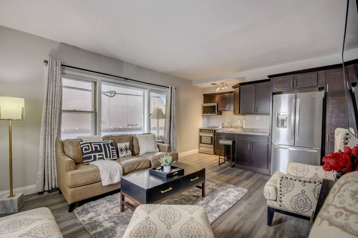 Apartment for rent at 1847-49 N Prospect Ave, Milwaukee, WI 53202