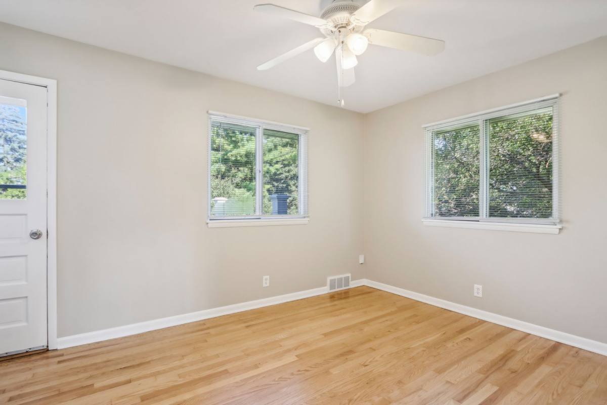 Apartment for rent at 5335 5345 N Mohawk Ave, Milwaukee, WI 53217