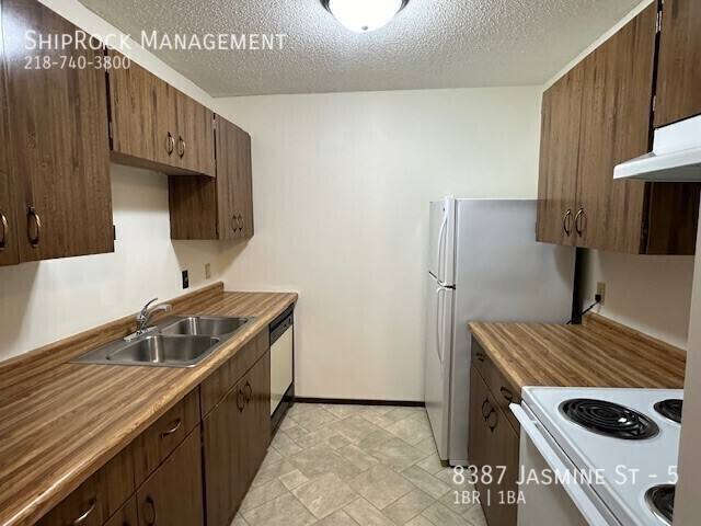 Apartment for rent at 8387 Jasmine St #5, Virginia, MN 55792