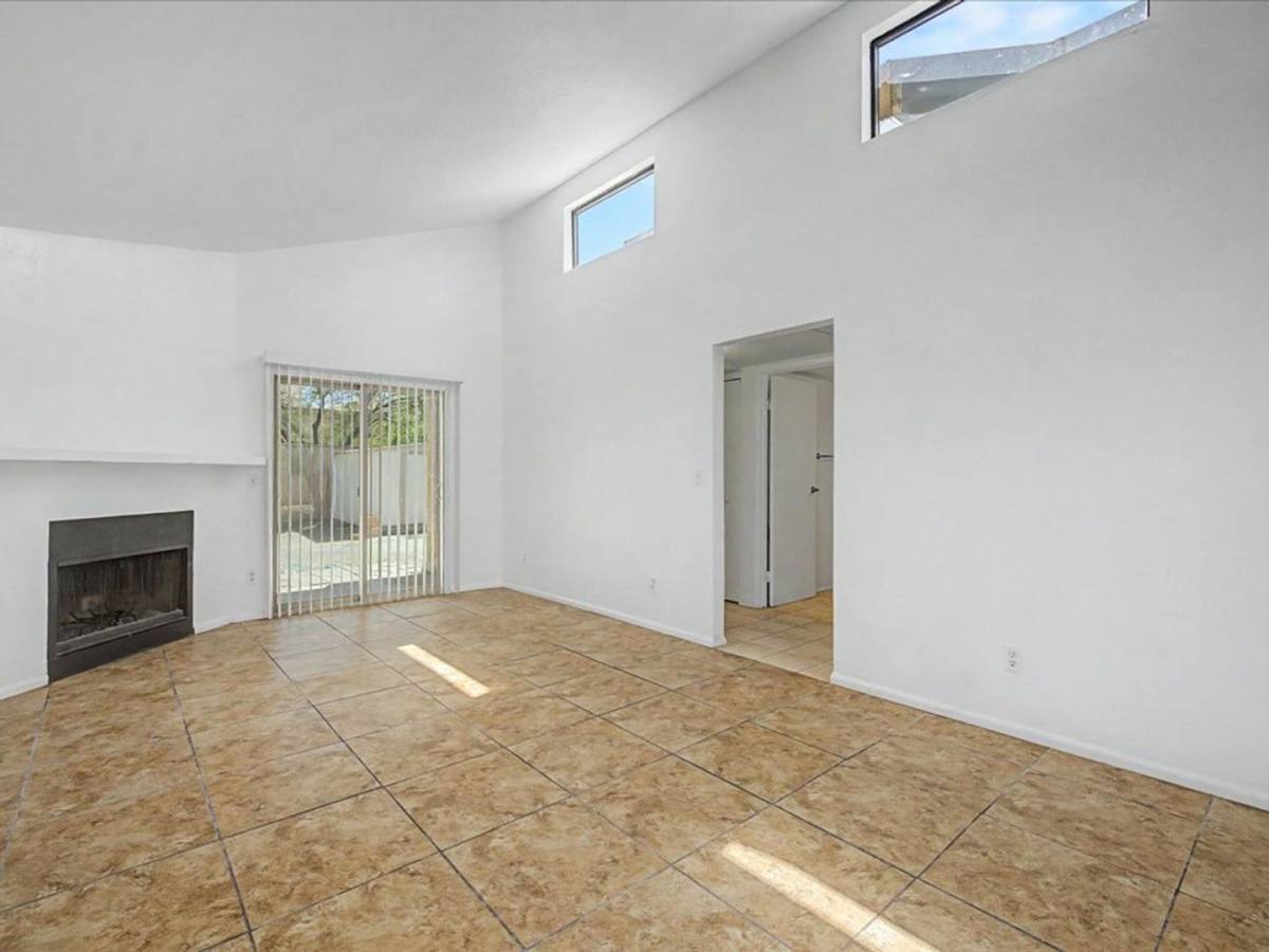 Apartment for rent at 5704 & 5706 E, Tucson, AZ 85711