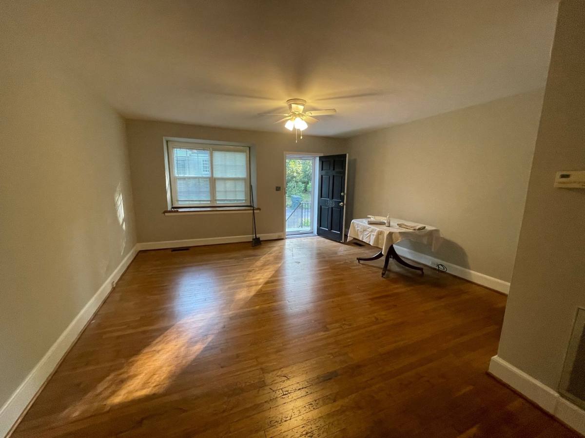 Apartment for rent at 1523-1525 Woodbine Court, Columbia, SC 29206