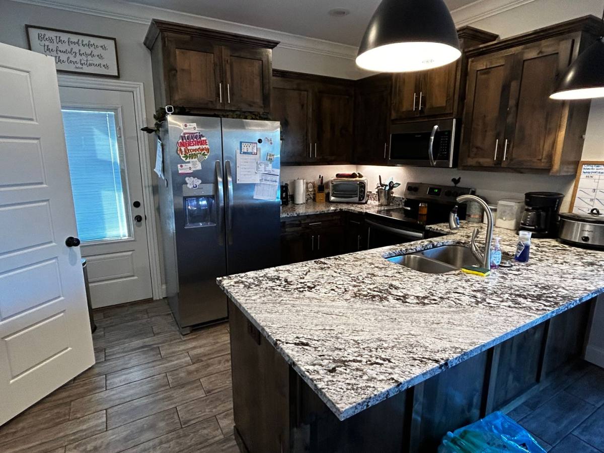 Townhouse for rent at 424 N F St, Rogers, AR 72756