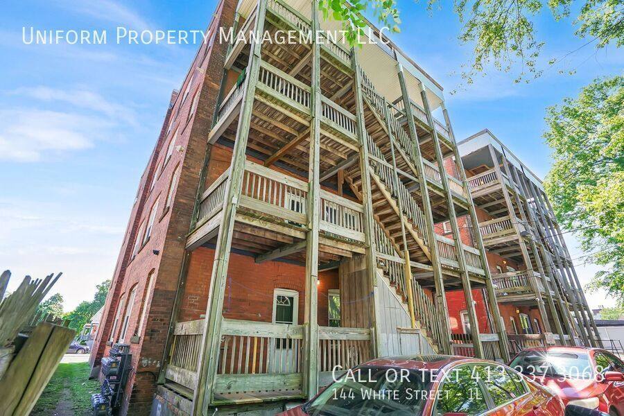 Apartment for rent at 144 White St #1L, Springfield, MA 01108