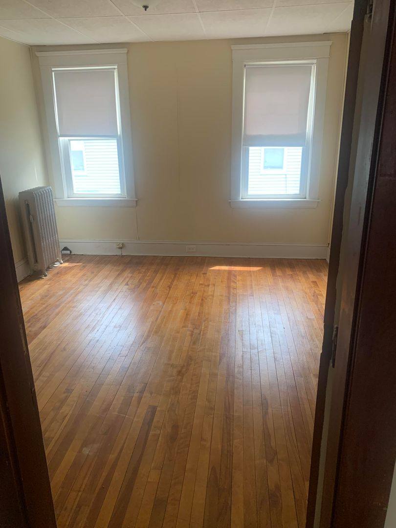 Apartment for rent at 24 Holland Rd, Worcester, MA 01603