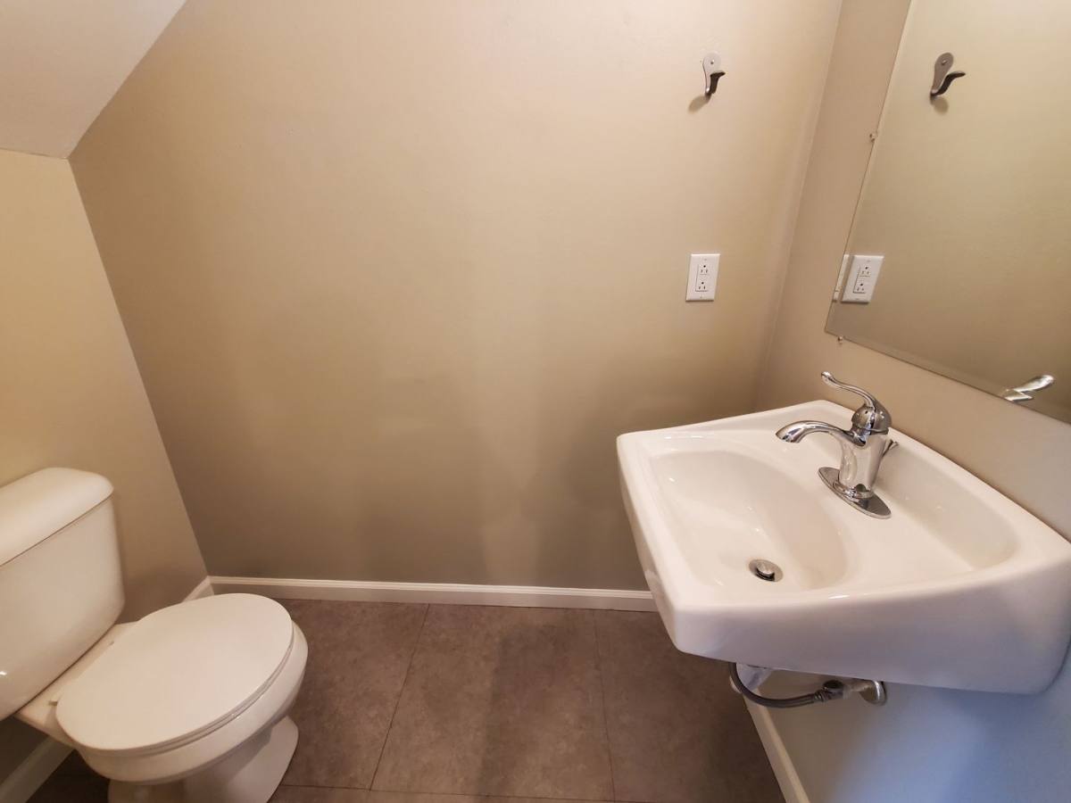 Townhouse for rent at 213 Cane Creek Lane, Jackson, MO 63755