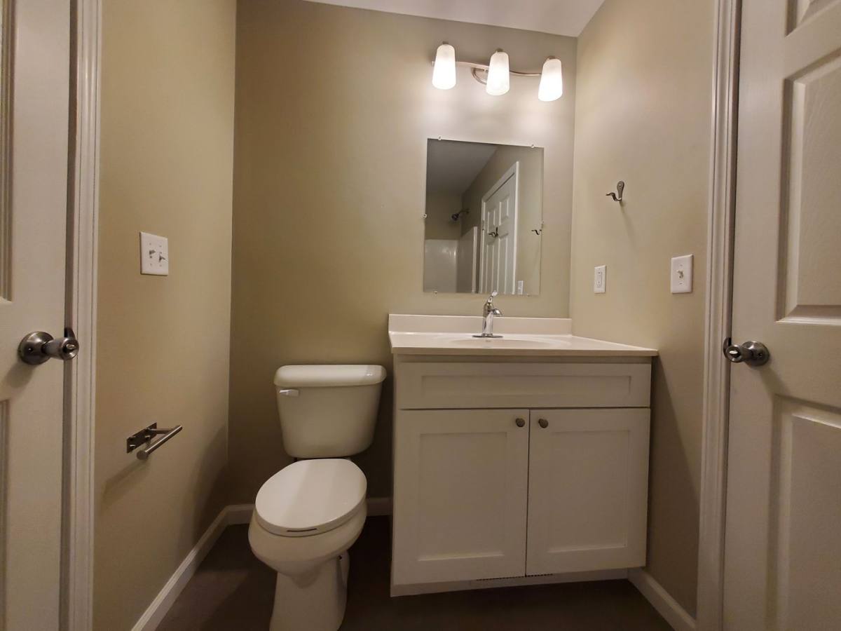 Townhouse for rent at 213 Cane Creek Lane, Jackson, MO 63755