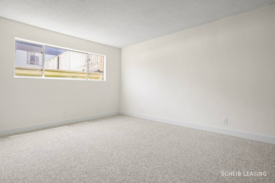 Apartment for rent at 221 S Reeves Dr #202, Beverly Hills, CA 90212