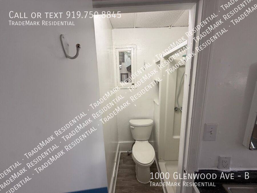 Apartment for rent at 1000 Glenwood Ave #B, Raleigh, NC 27605