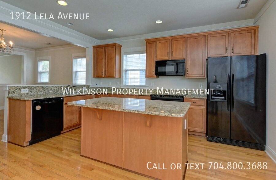 House for rent at 1912 Lela Ave, Charlotte, NC 28208