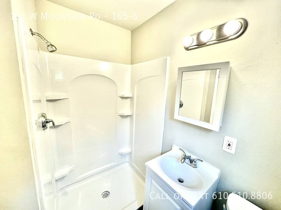 Apartment for rent at 101 W Mountain Rd #165-6, Allentown, PA 18103