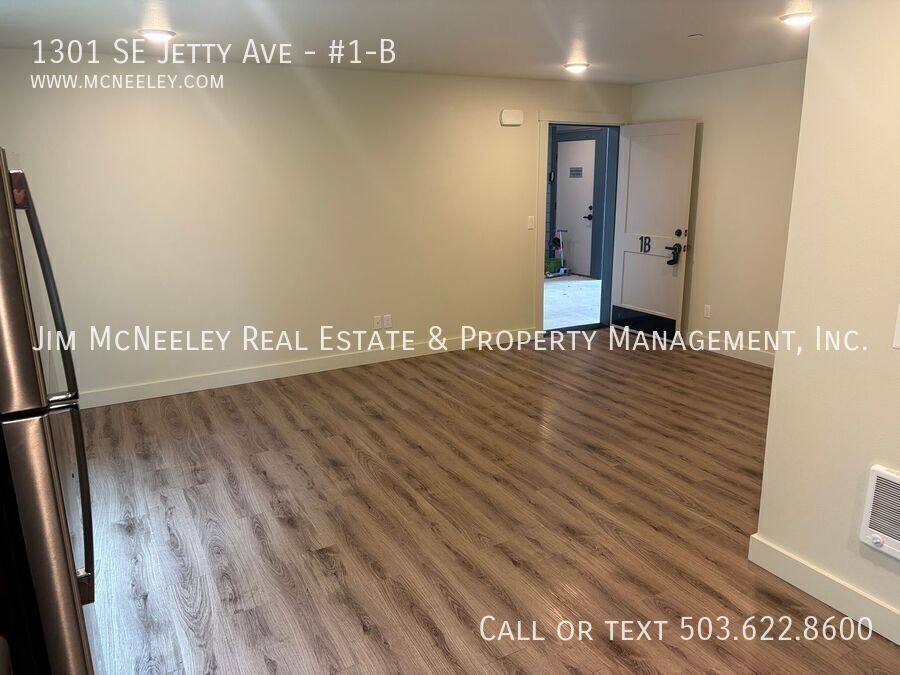 Apartment for rent at 1301 SE Jetty Ave #1-B, Warrenton, OR 97146