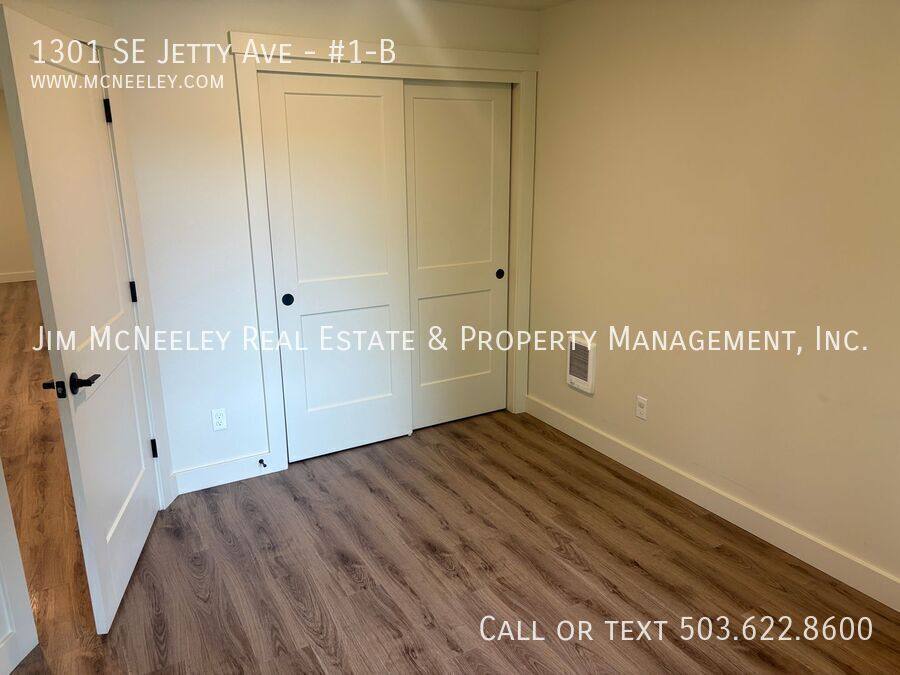 Apartment for rent at 1301 SE Jetty Ave #1-B, Warrenton, OR 97146