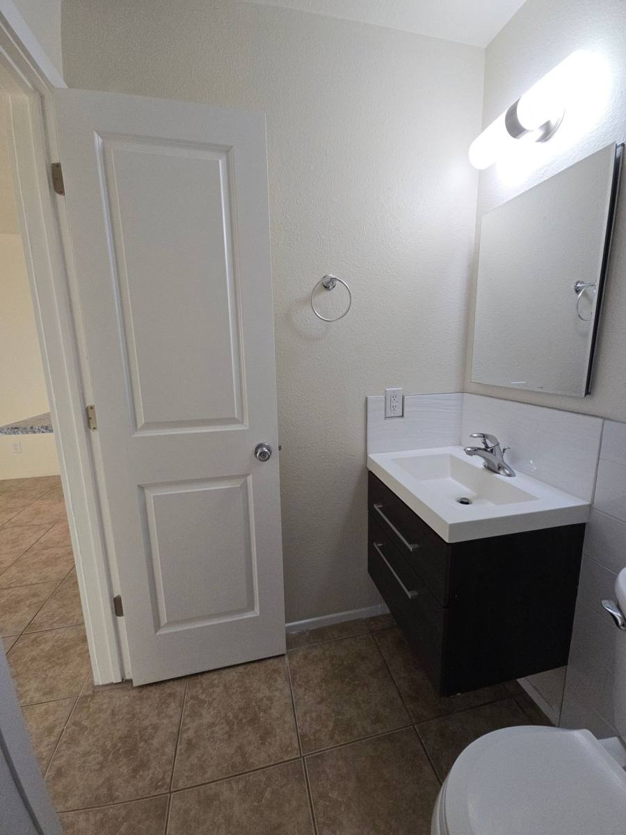 Apartment for rent at 312 Vassar SE, Albuquerque, NM 87106