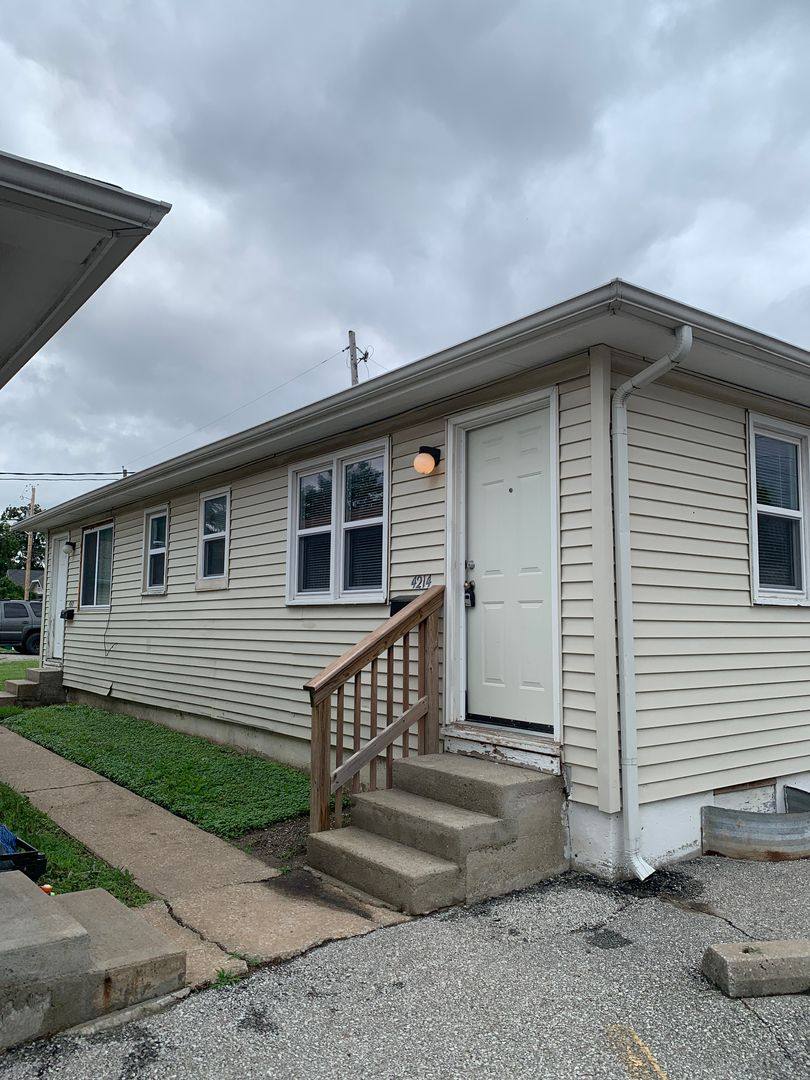 Apartment for rent at 2715 W 42nd Ave, Kansas City, KS 66103