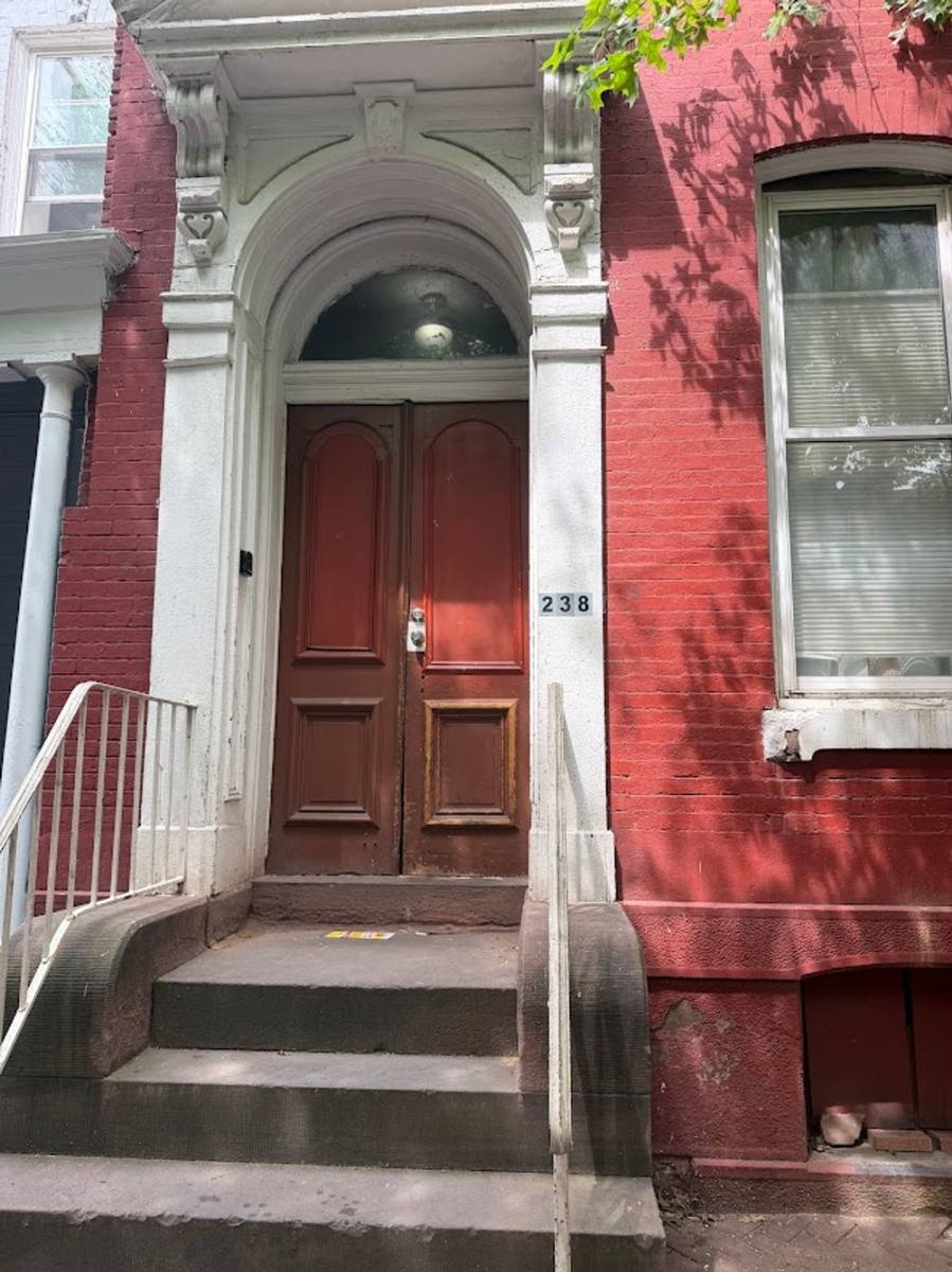 Apartment for rent at 238 S 6th St, Reading, PA 19602