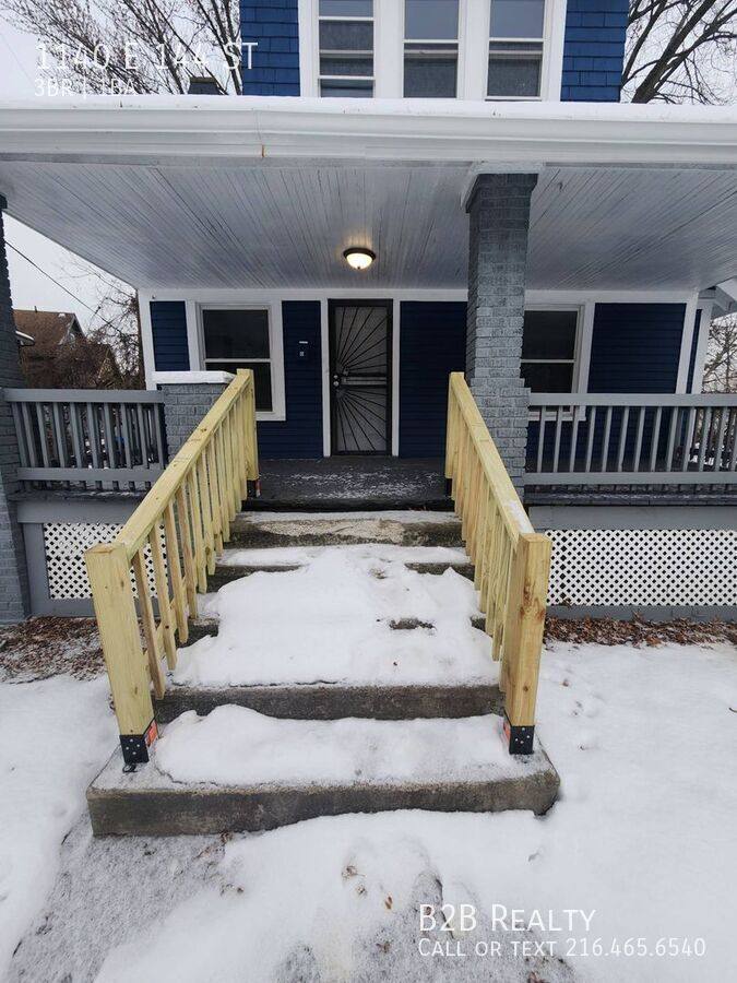 Apartment for rent at 1140 E 144 St, Cleveland, OH 44110