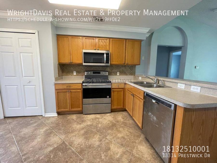 House for rent at 13314 Prestwick Dr, Riverview, FL 33579